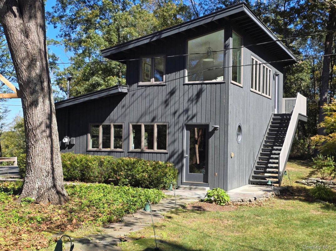 Exterior, Facade, None