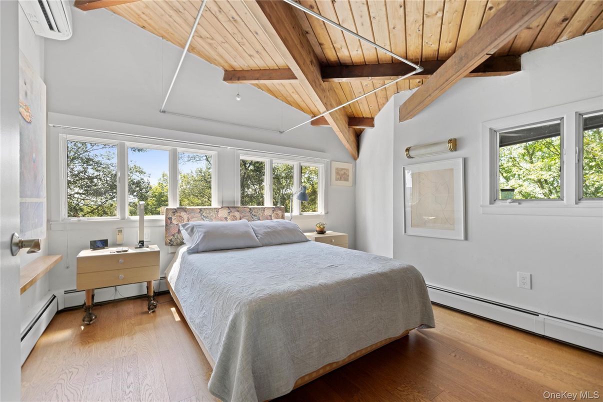 Bedroom, Interior, Wooden Beams, Wooden Ceilings, Wood Texture Flooring