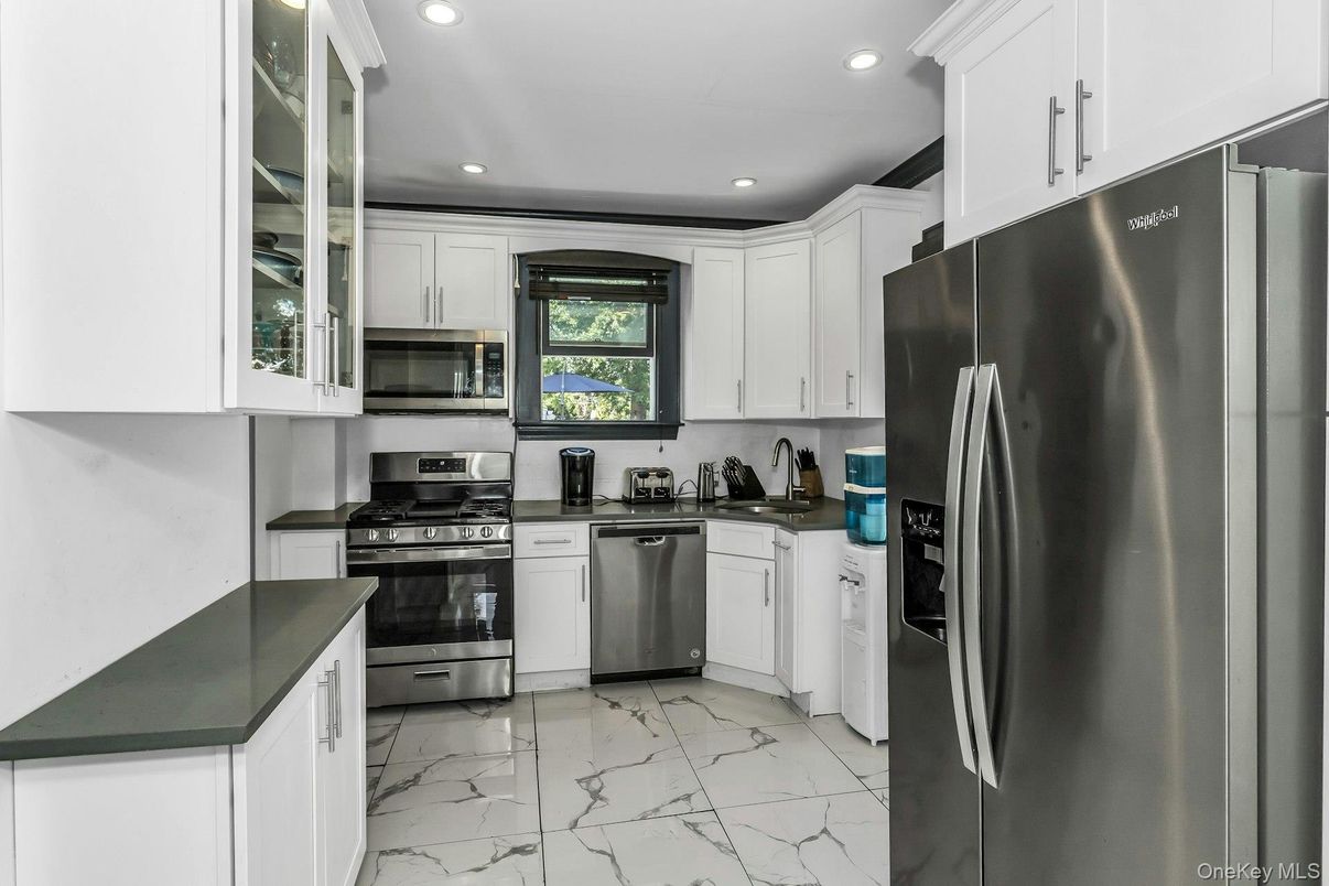 Interior, Kitchen, Marble, Recessed Lighting, Stainless Steel Appliances