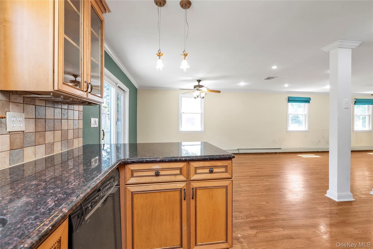 Empty room, Interior, Kitchen, Pendant Lights, Recessed Lighting, Wood Texture Flooring