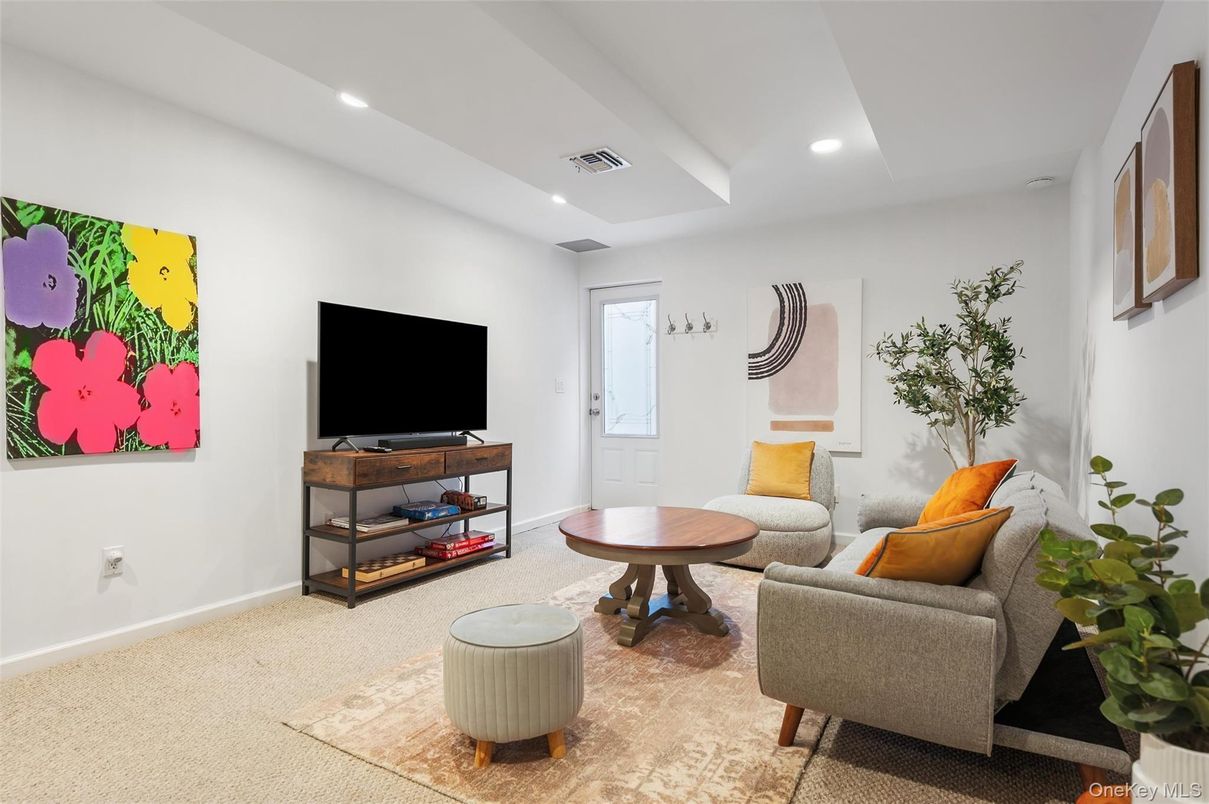 Interior, Living room, Recessed Lighting