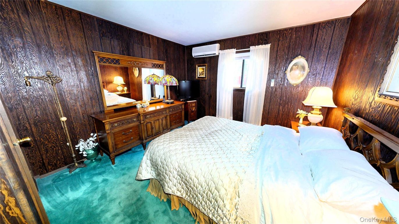 Bedroom, Interior, Wooden Walls