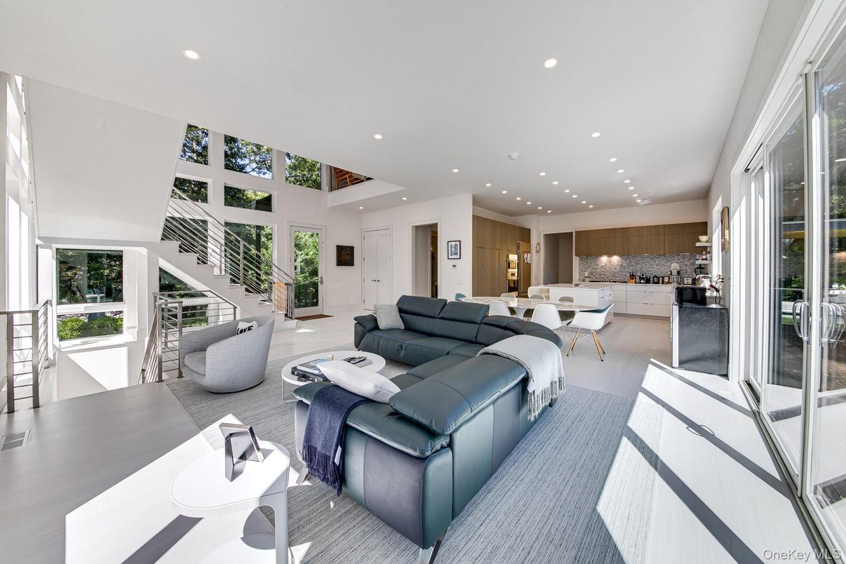 Dining room, Interior, Kitchen, Living room, Recessed Lighting