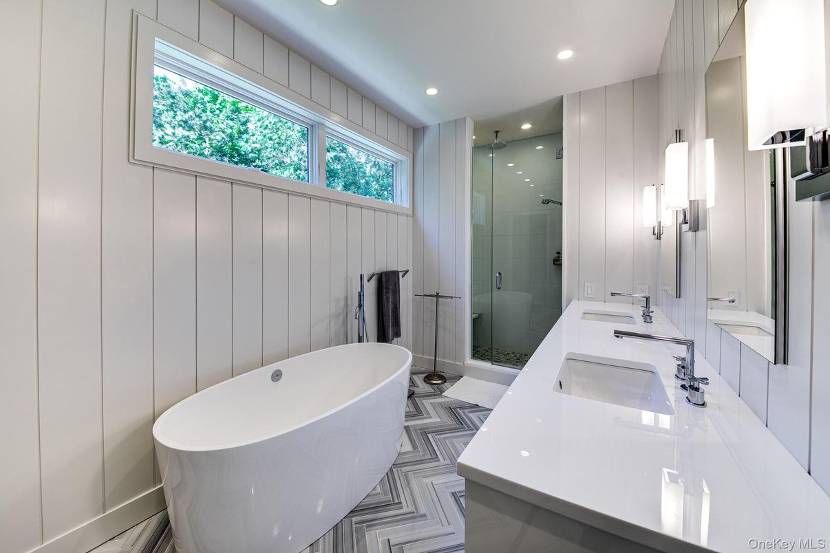 Bathroom, Dual Sink Vanities, Free Standing Baths, Glass Shower, Interior, Recessed Lighting