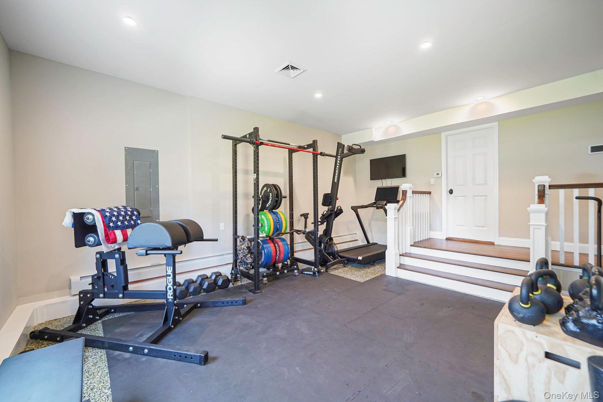 Fitness Equipment, Interior, Recessed Lighting