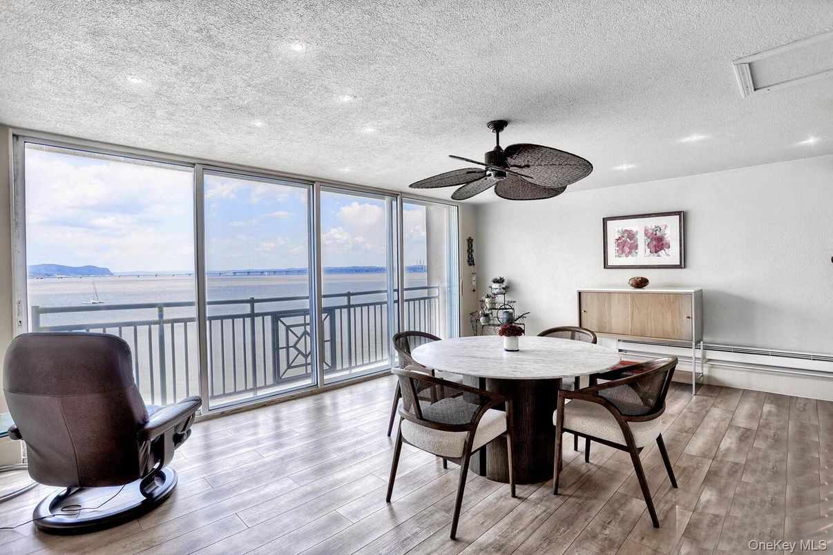 Dining room, Interior, Recessed Lighting, Water, Wood Texture Flooring