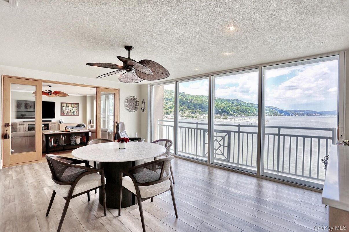 Dining room, Interior, Recessed Lighting, Water, Wood Texture Flooring