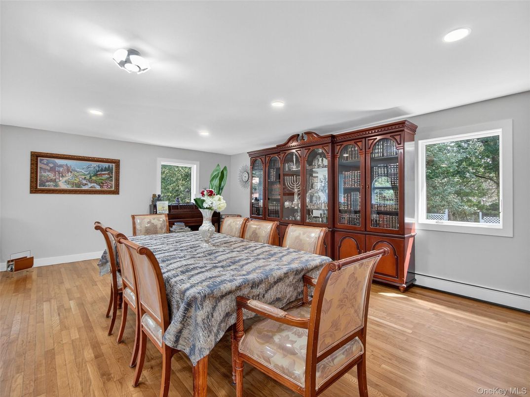 Dining room, Interior, Recessed Lighting, Wood Texture Flooring