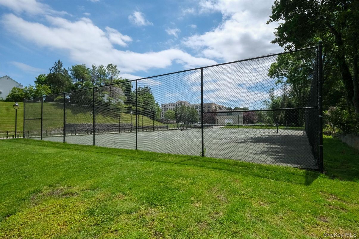Exterior, Tennis Courts