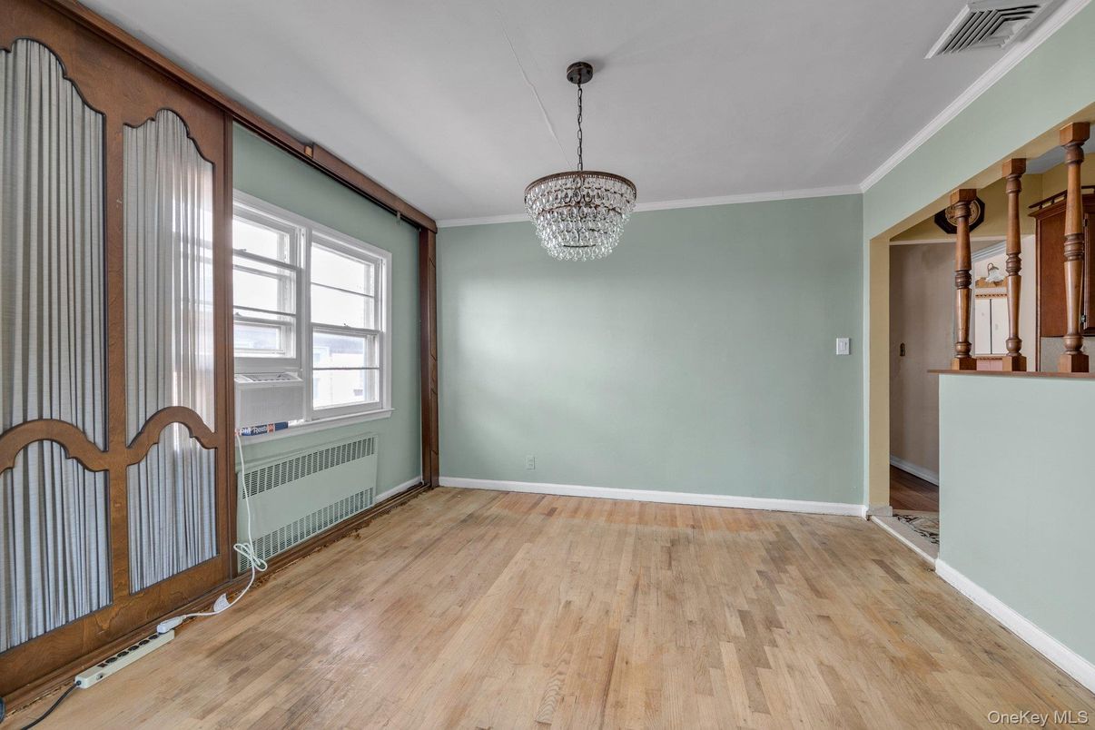Chandelier, Empty room, Interior, Wood Texture Flooring