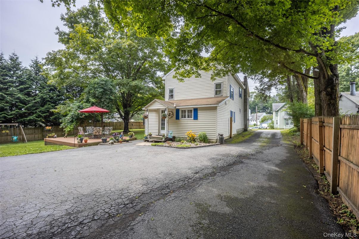 Backyard, Exterior, Playground