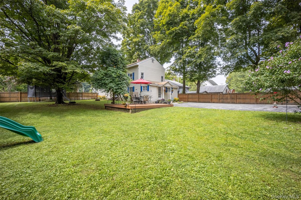 Backyard, Exterior, Playground