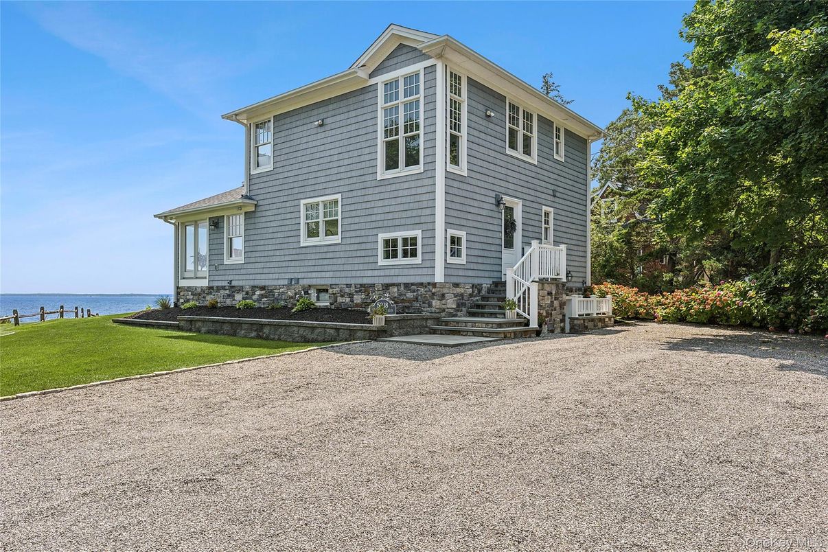 Backyard, Exterior, Water
