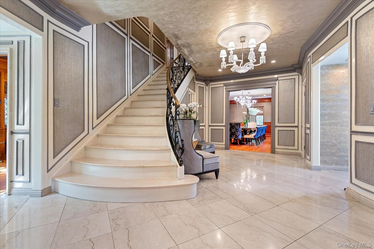 Chandelier, Interior, Recessed Lighting