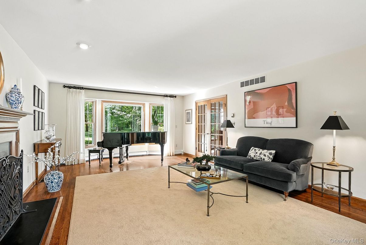 Interior, Living room, Piano, Wood Texture Flooring