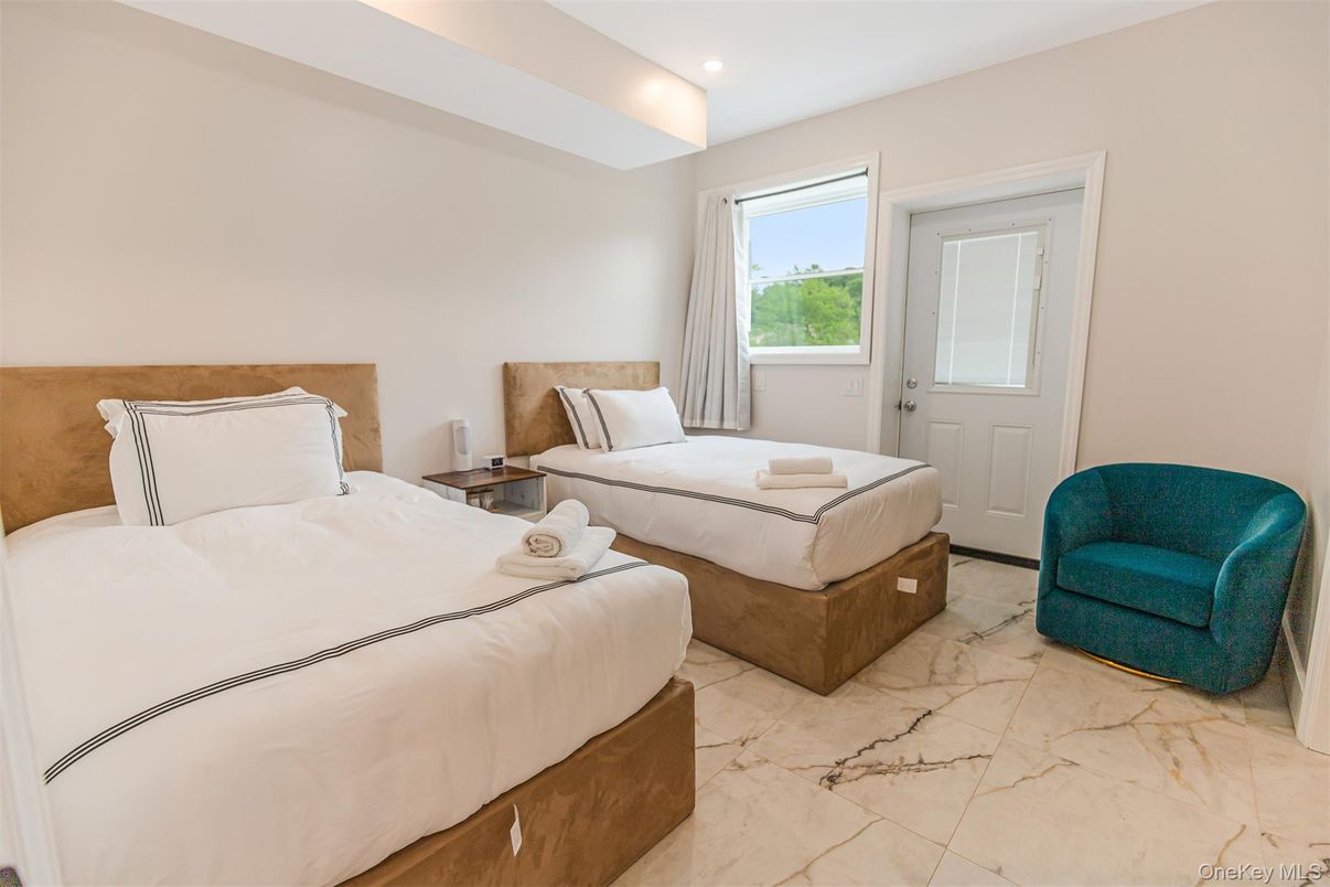 Bedroom, Interior, Marble, Recessed Lighting