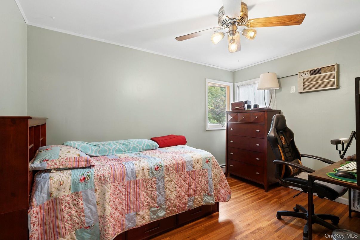 Bedroom, Home Office, Interior, Wood Texture Flooring
