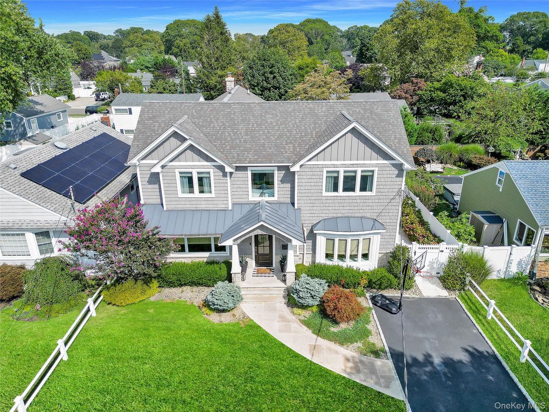 Exterior, Facade, Solar Panels, Queen Anne Victorian