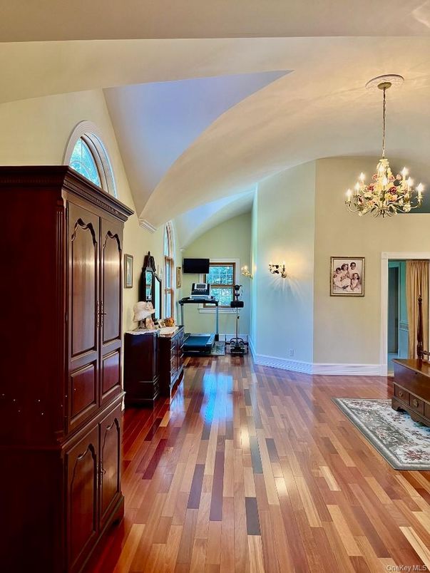 Chandelier, Interior, Wood Texture Flooring
