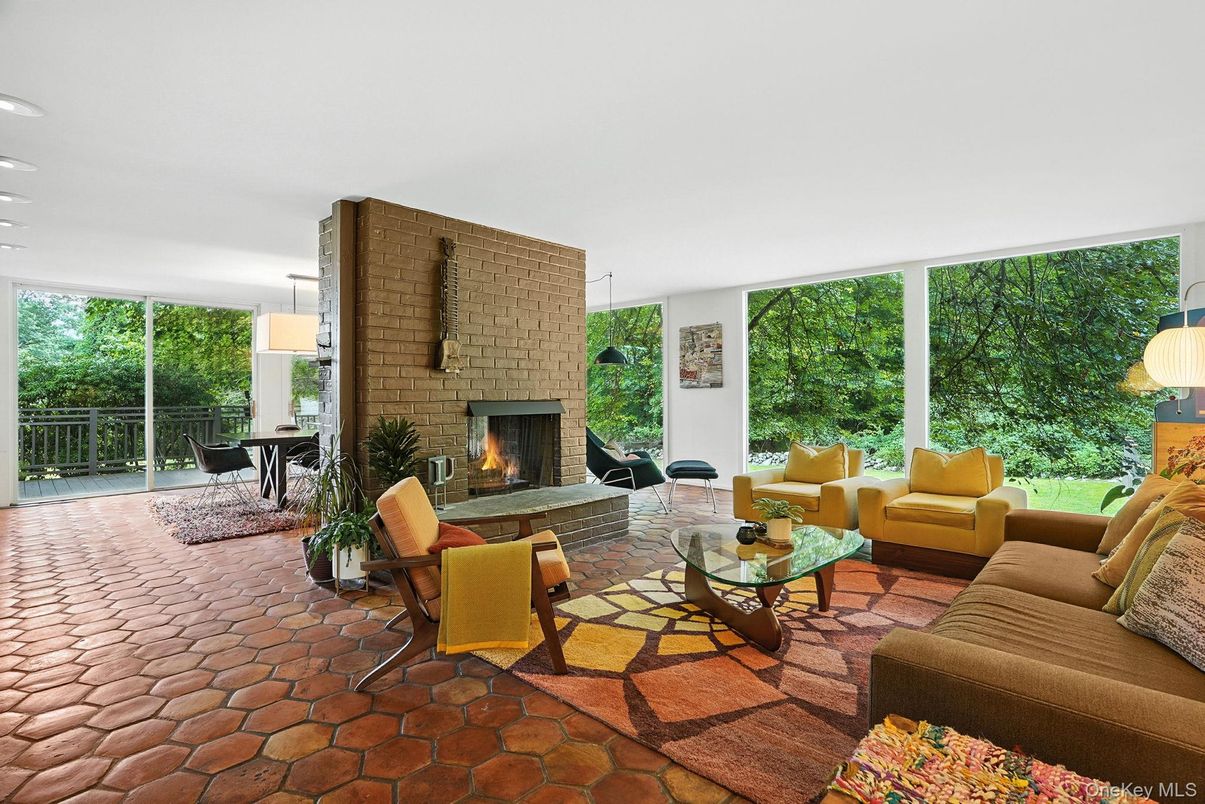 Fireplace, Interior, Living room, Pendant Lights, Recessed Lighting, Stone Walls