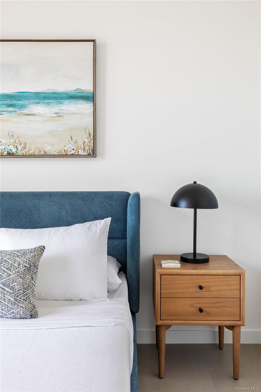 Bedroom, Interior, Water