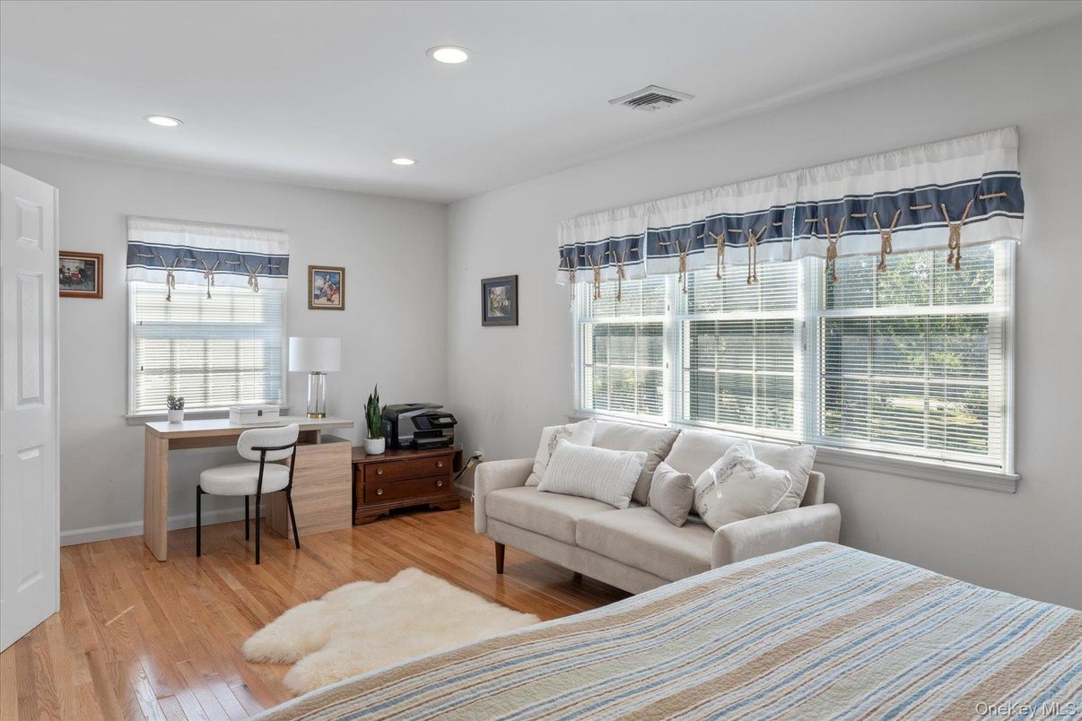 Bedroom, Home Office, Interior, Recessed Lighting, Wood Texture Flooring