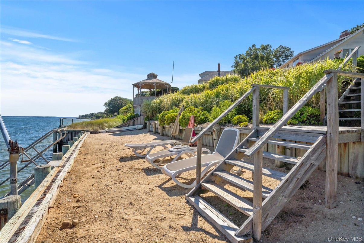 Backyard, Exterior, Water