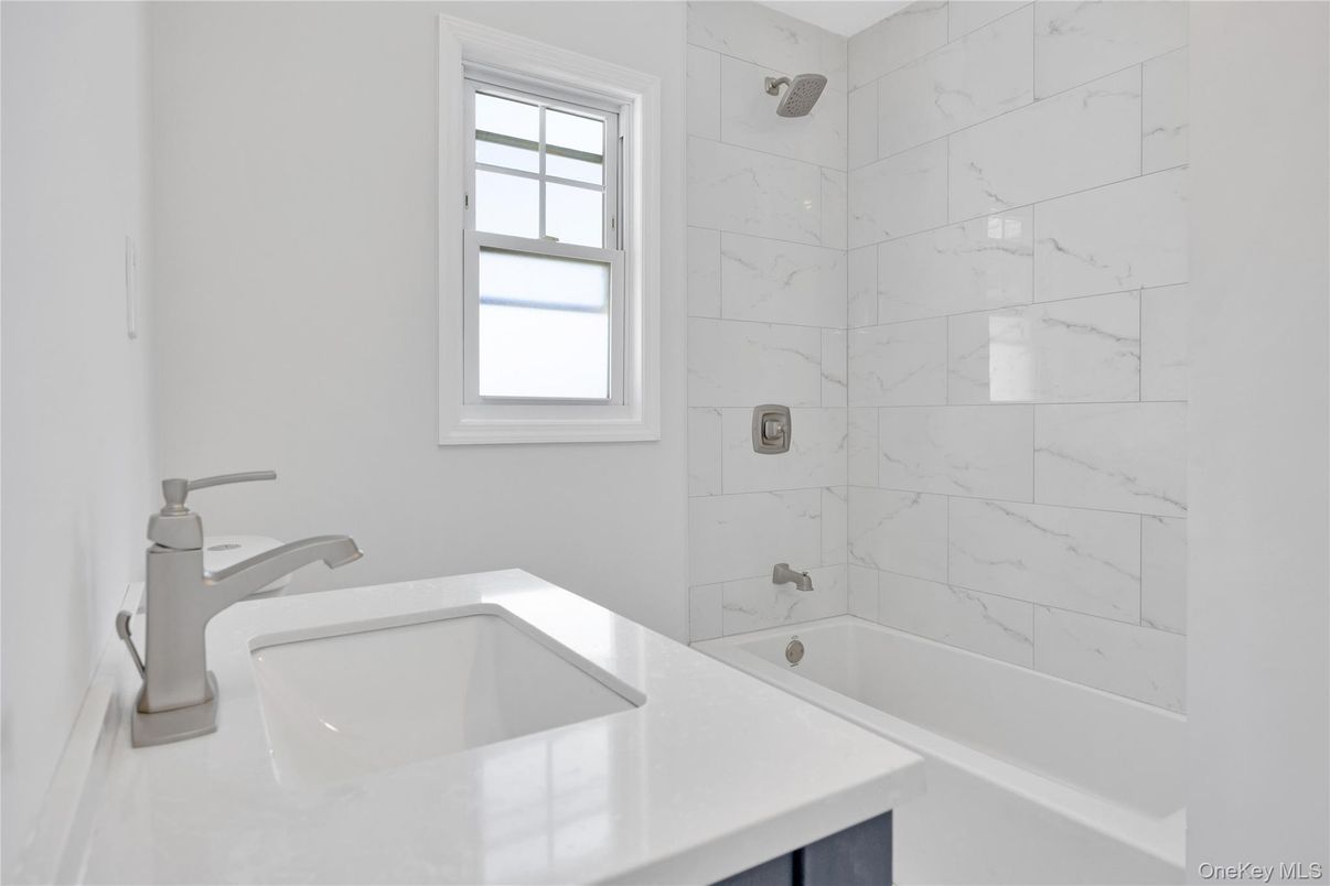 Bathroom, Interior, Marble Walls