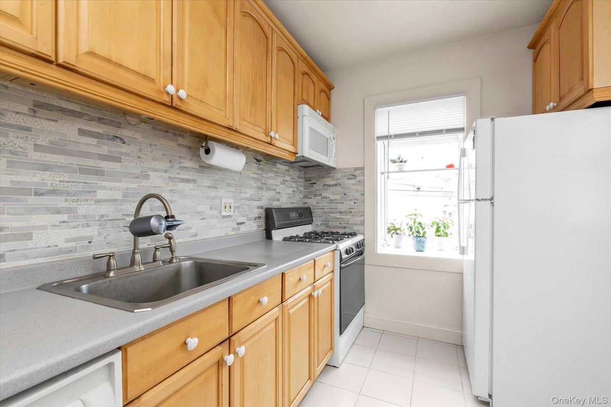 Interior, Kitchen, Stone Walls