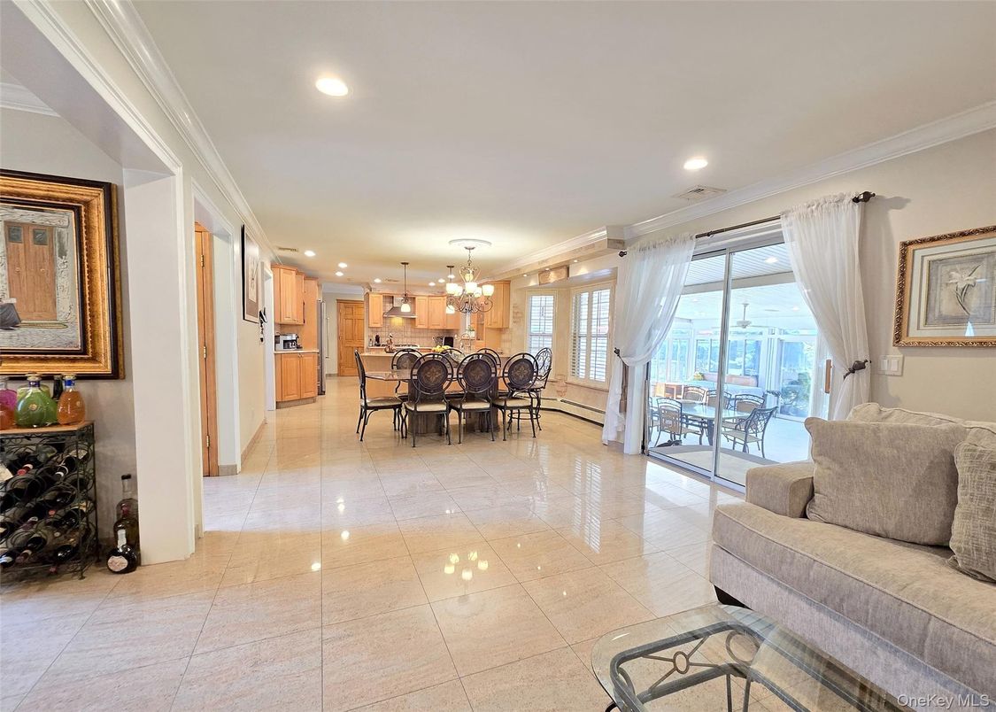 Chandelier, Dining room, Interior, Kitchen, Pendant Lights, Recessed Lighting