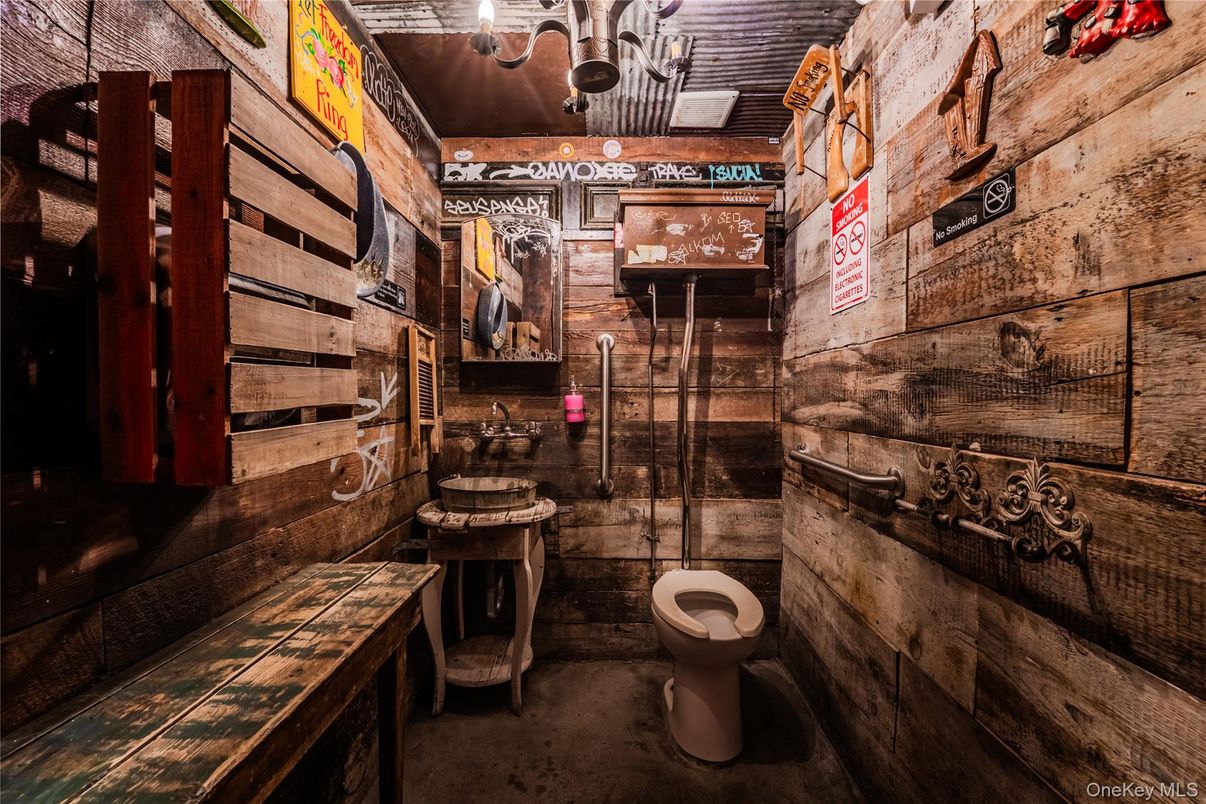 Interior, Wooden Walls