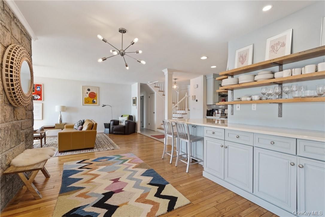 Interior, Kitchen, Living room, Pendant Lights, Recessed Lighting, Wood Texture Flooring