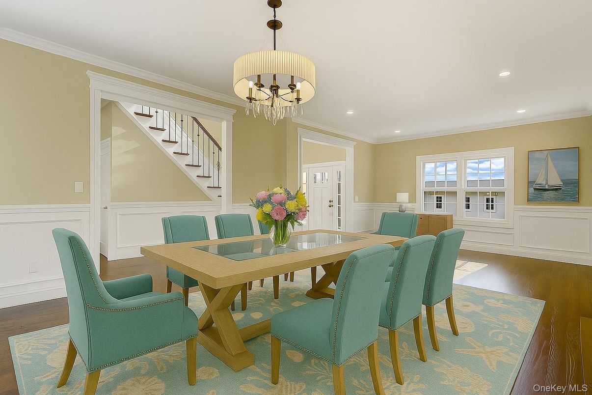 Chandelier, Dining room, Interior, Recessed Lighting, Wood Texture Flooring