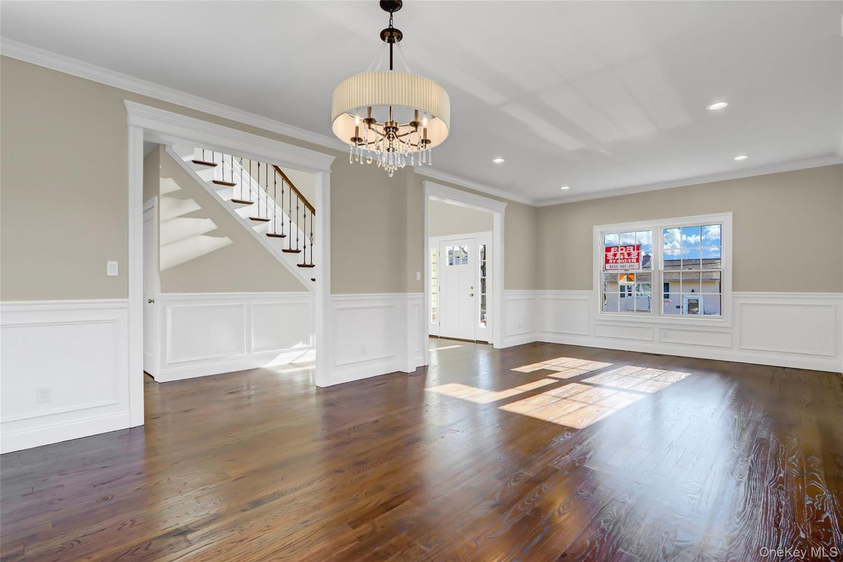 Chandelier, Empty room, Interior, Recessed Lighting, Wood Texture Flooring