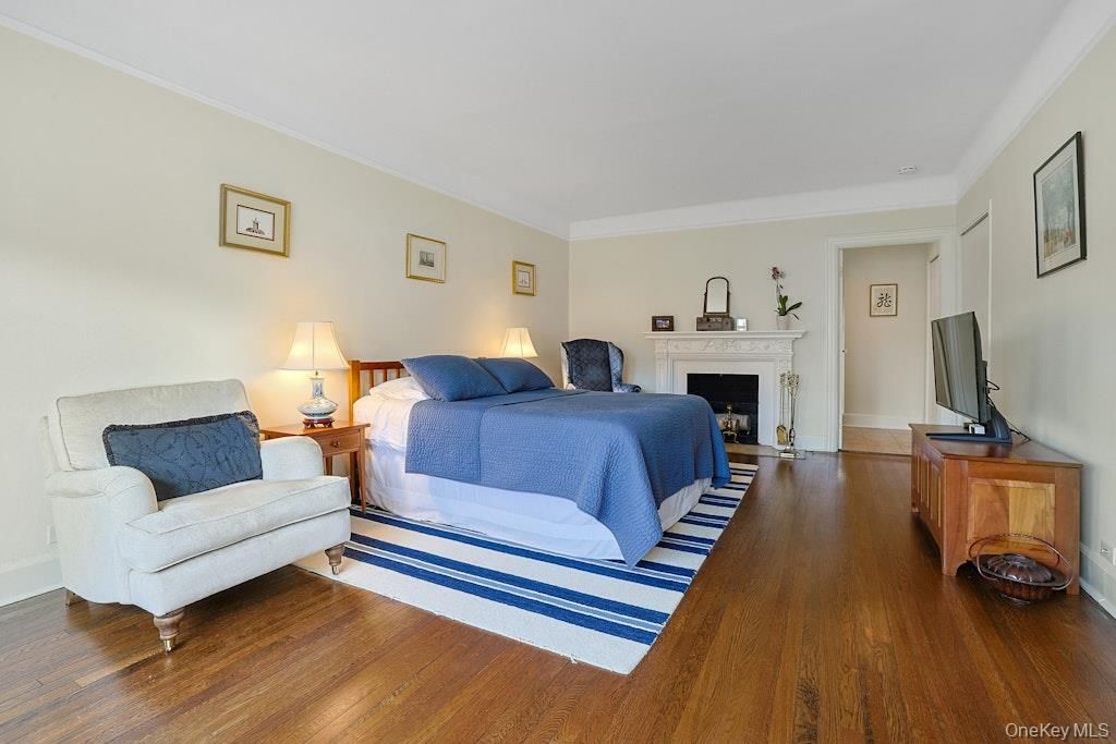 Bedroom, Fireplace, Interior, Wood Texture Flooring