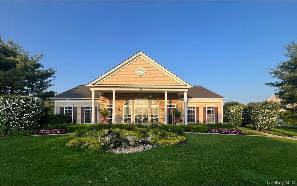 Backyard, Exterior, Facade, Brick Facade, Georgian