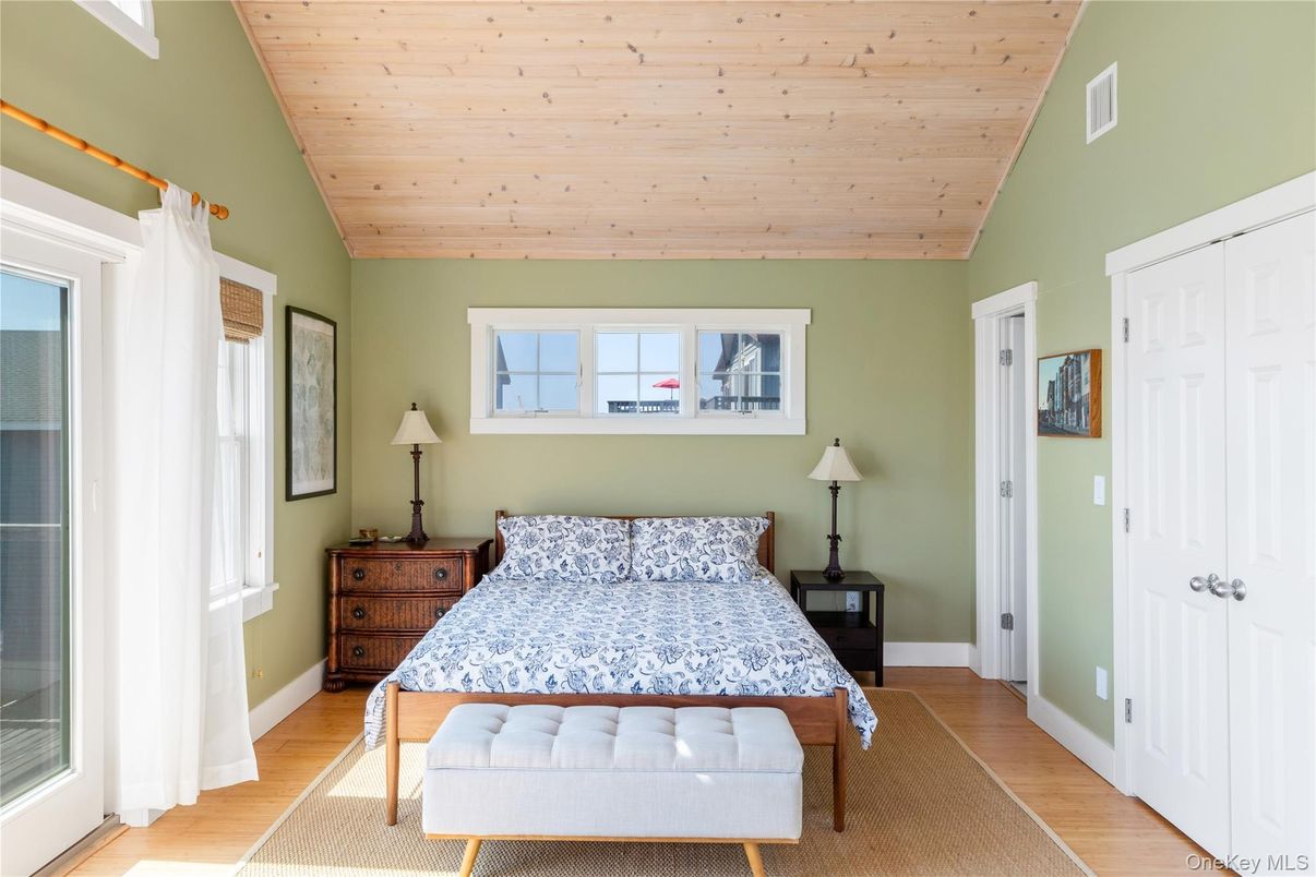 Bedroom, Interior, Wooden Ceilings, Wood Texture Flooring