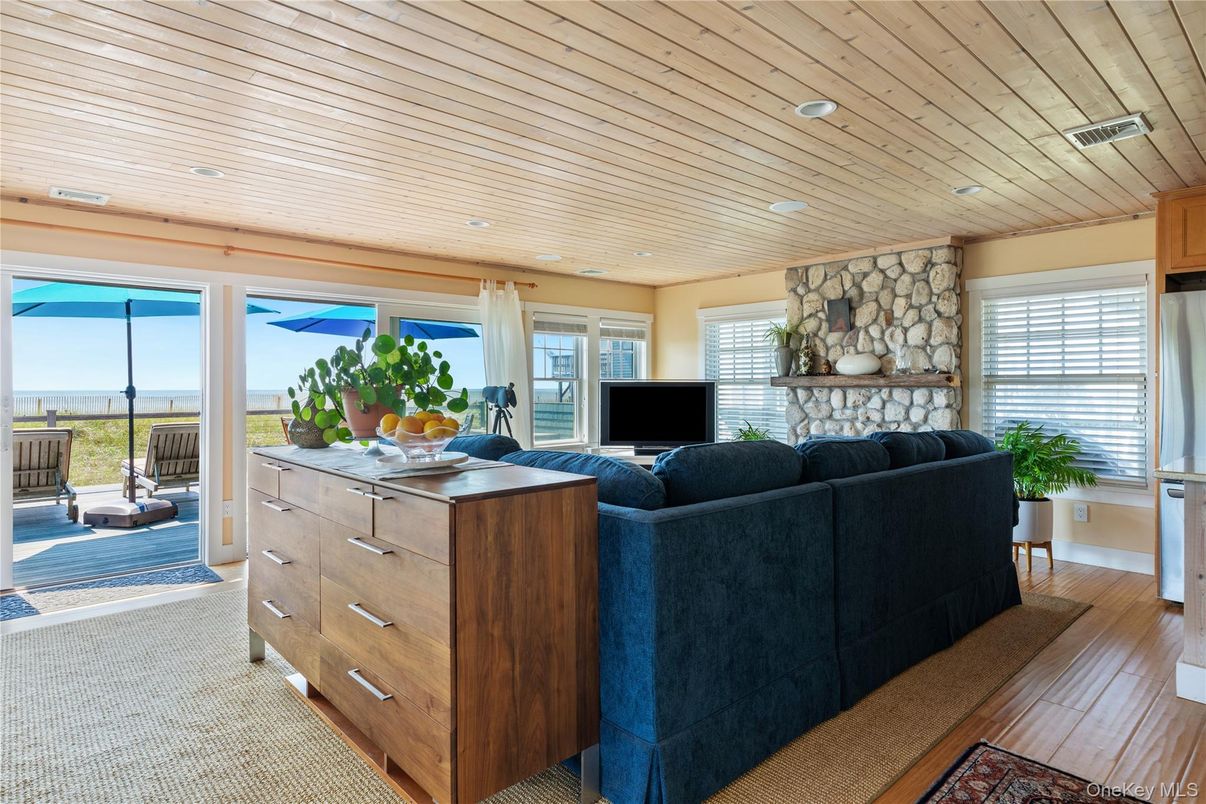 Interior, Living room, Recessed Lighting, Stone Walls, Wooden Ceilings, Wood Texture Flooring
