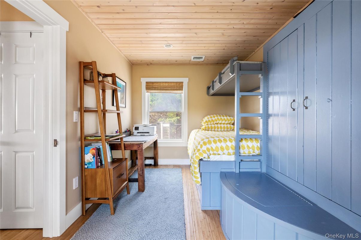 Interior, Recessed Lighting, Wooden Ceilings, Wood Texture Flooring