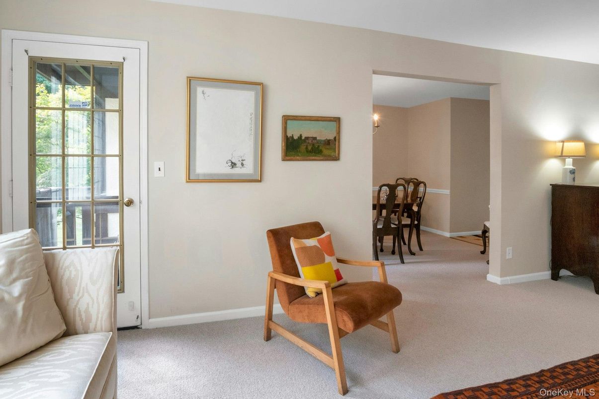 Dining room, Interior