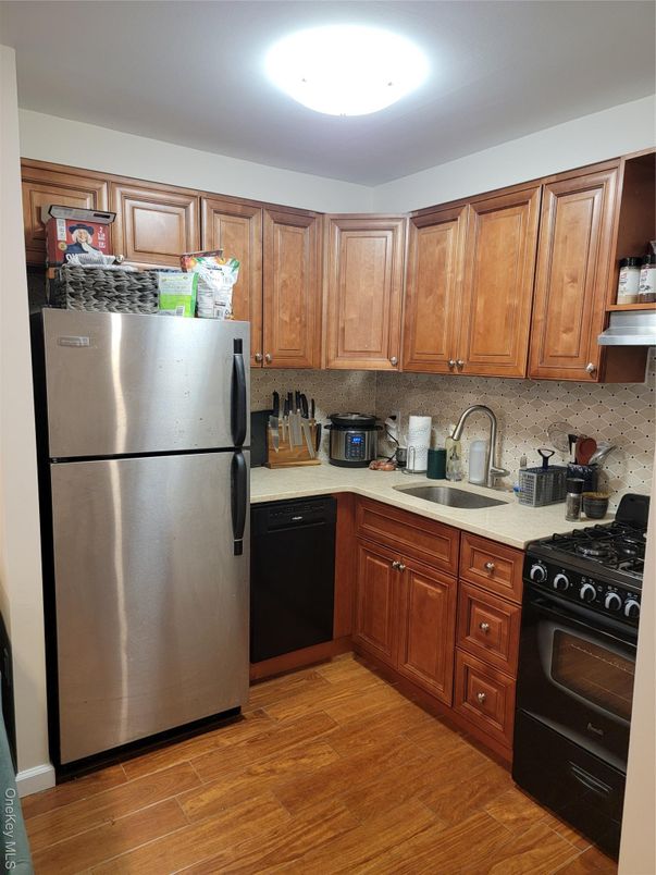 Interior, Kitchen, Wood Texture Flooring
