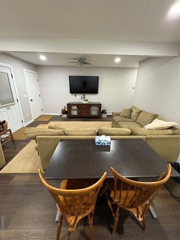 Dining room, Interior, Living room, Recessed Lighting, Wood Texture Flooring