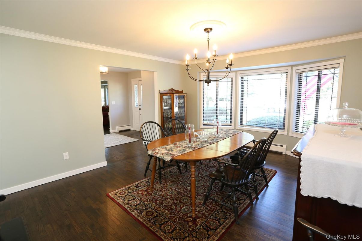 Chandelier, Dining room, Interior, Wood Texture Flooring