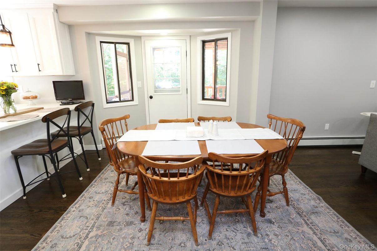 Dining room, Interior, Wood Texture Flooring