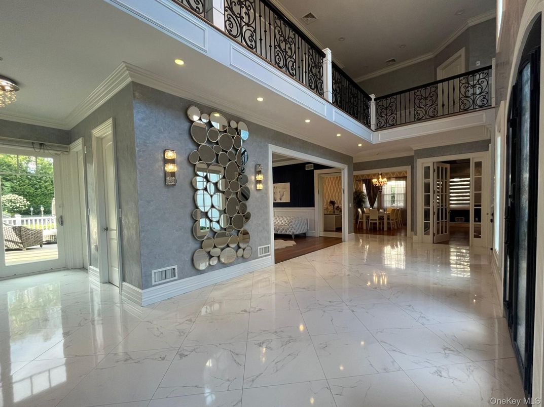 Dining room, Interior, Marble, Recessed Lighting