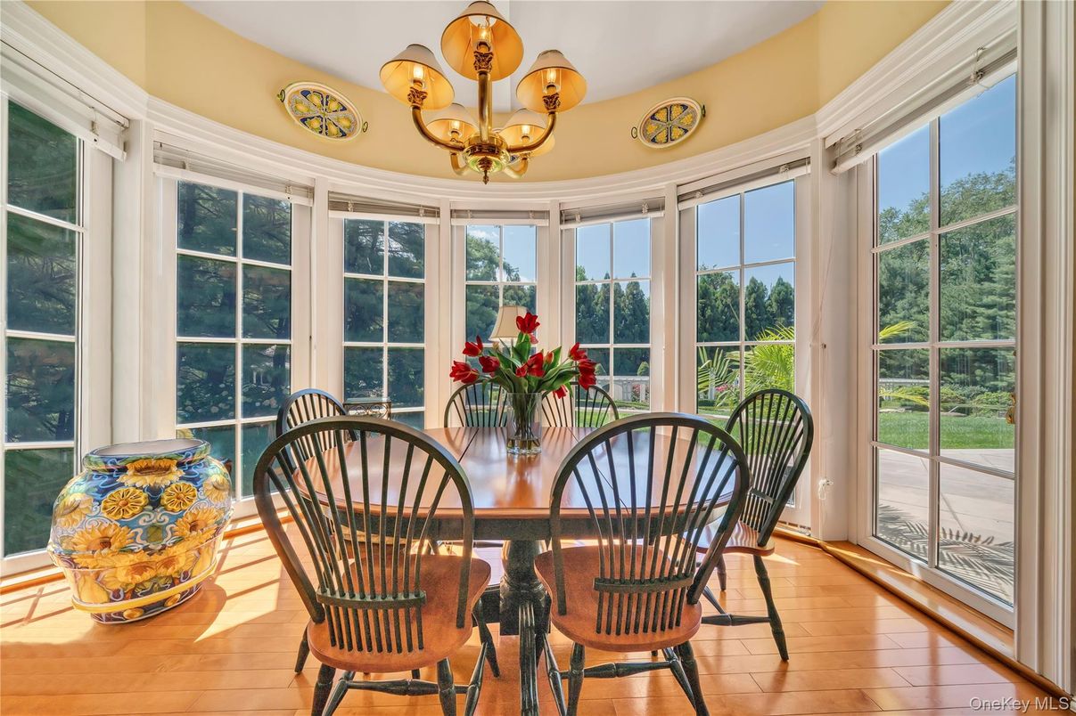 Chandelier, Dining room, Interior, Sun Room, Wood Texture Flooring