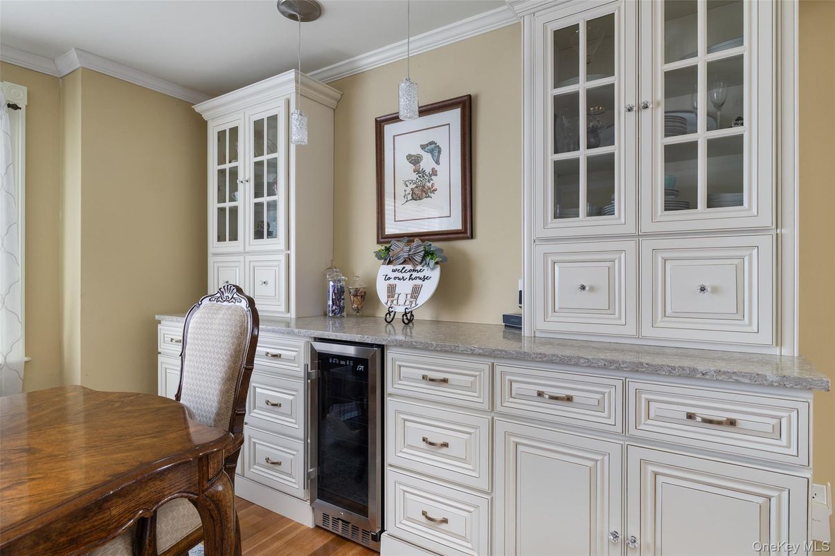 Home Office, Interior, Pendant Lights, Wood Texture Flooring