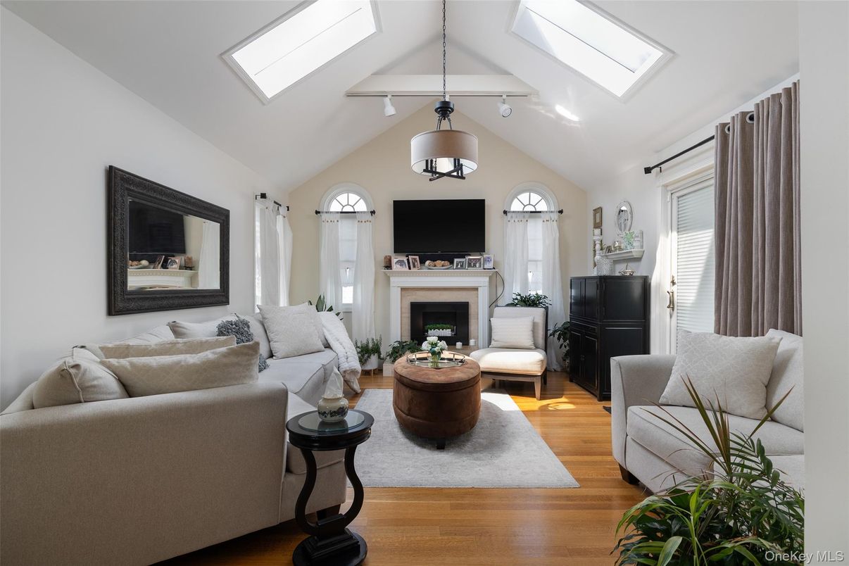 Fireplace, Interior, Living room, Pendant Lights, Wood Texture Flooring