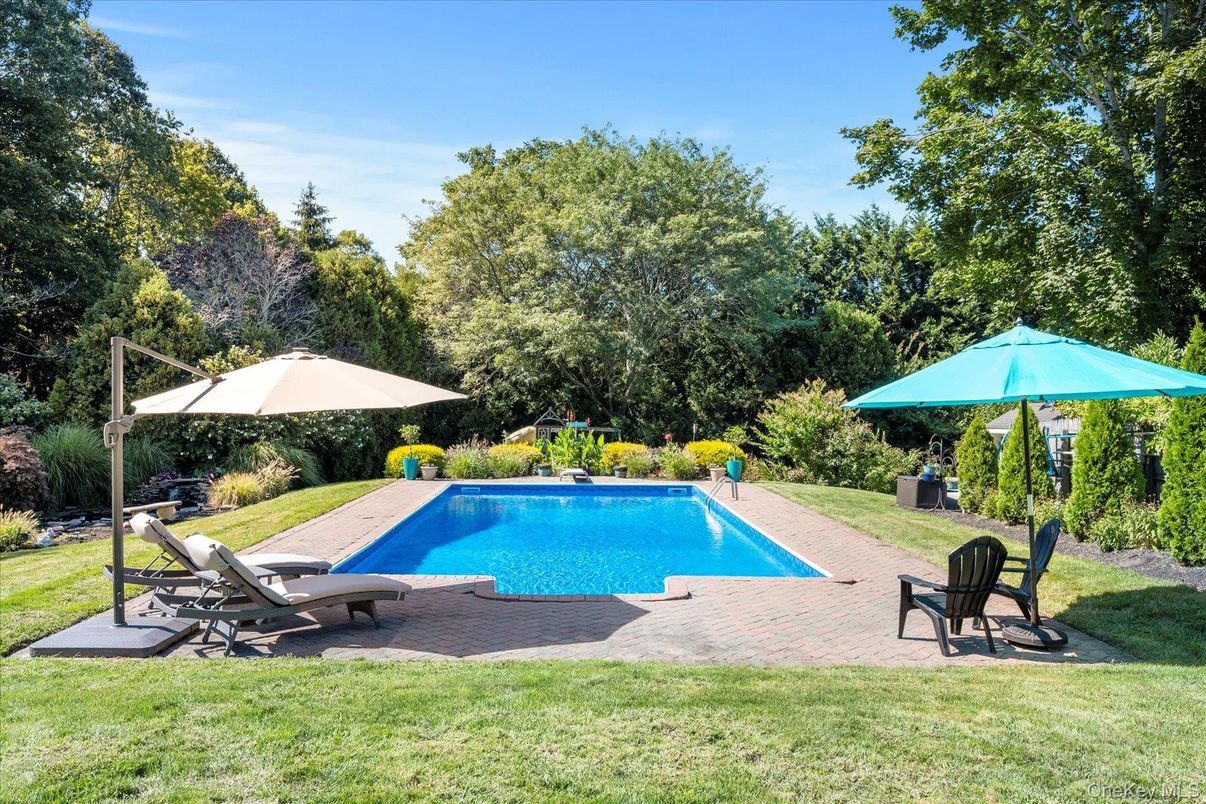 Backyard, Exterior, Pool