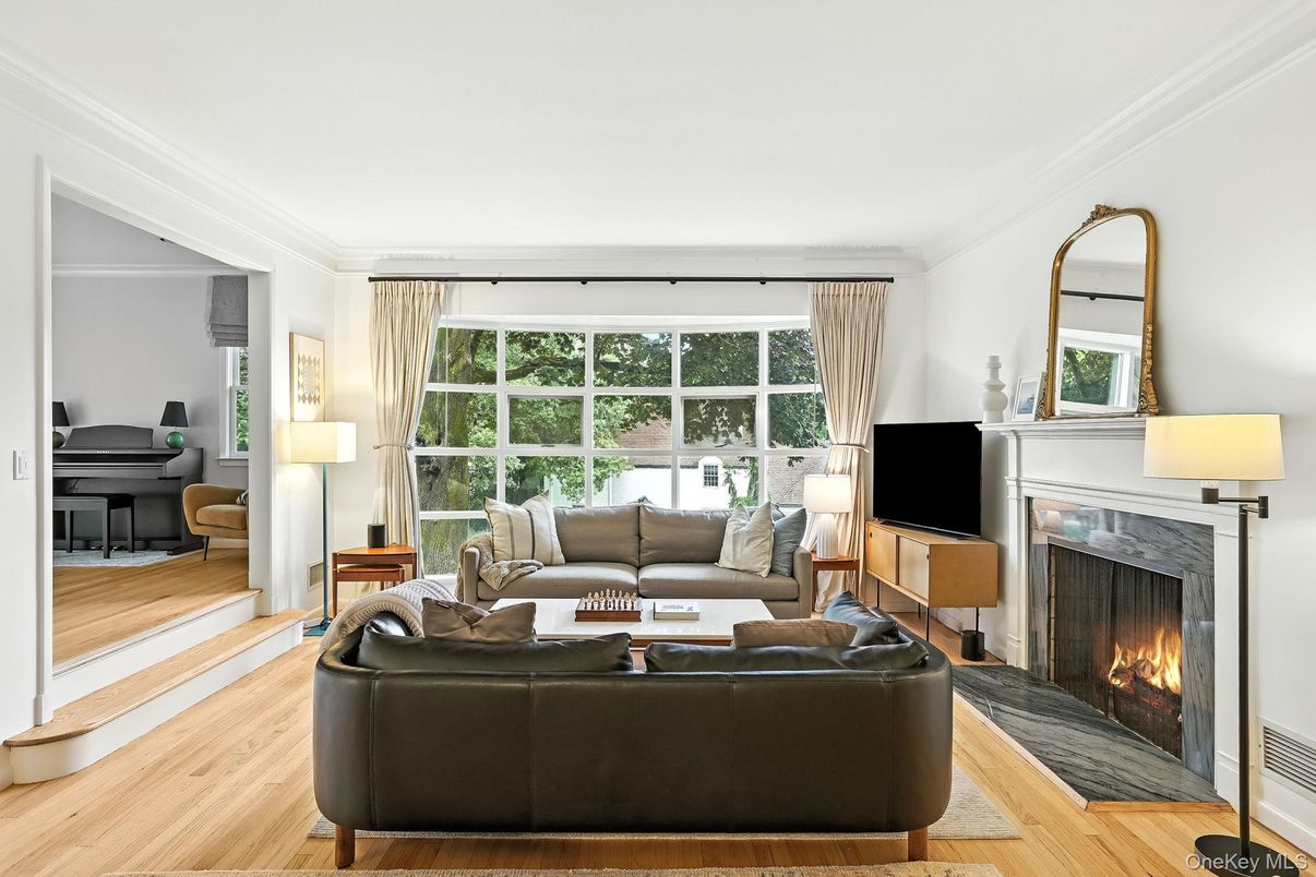 Fireplace, Interior, Living room, Piano, Wood Texture Flooring